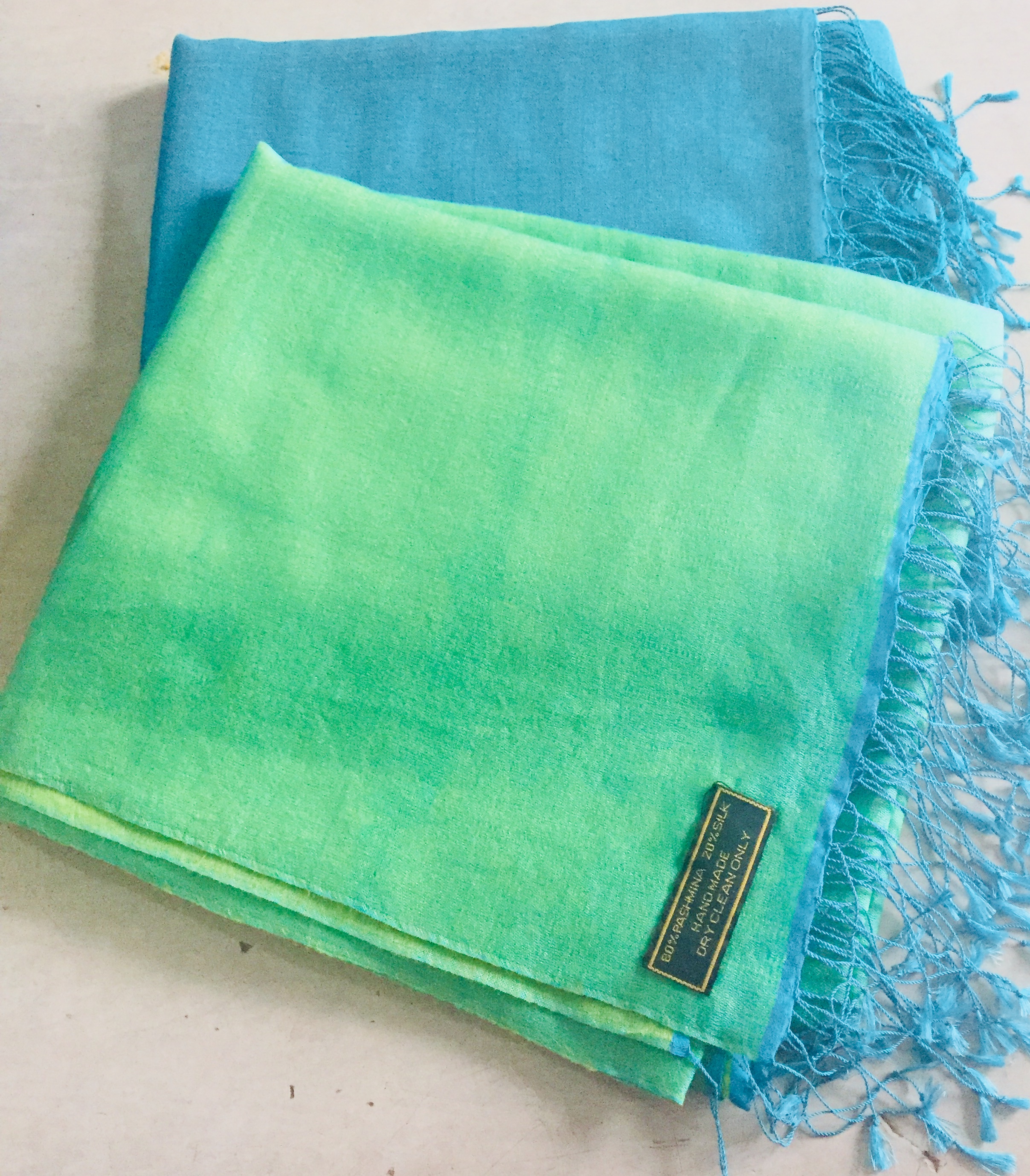 70% Pashmina 30% Silk Reversible Stole